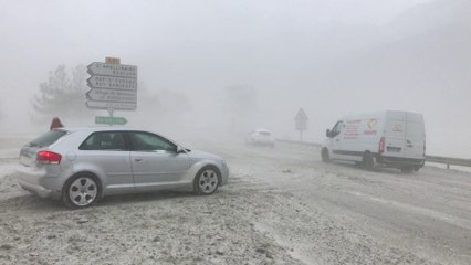 Circulation difficile au pont de Savines-le-Lac
