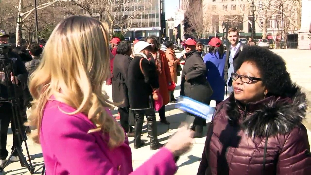 NYC Housing Authority Tenants Sue City for 'Systemic Violations of Law'