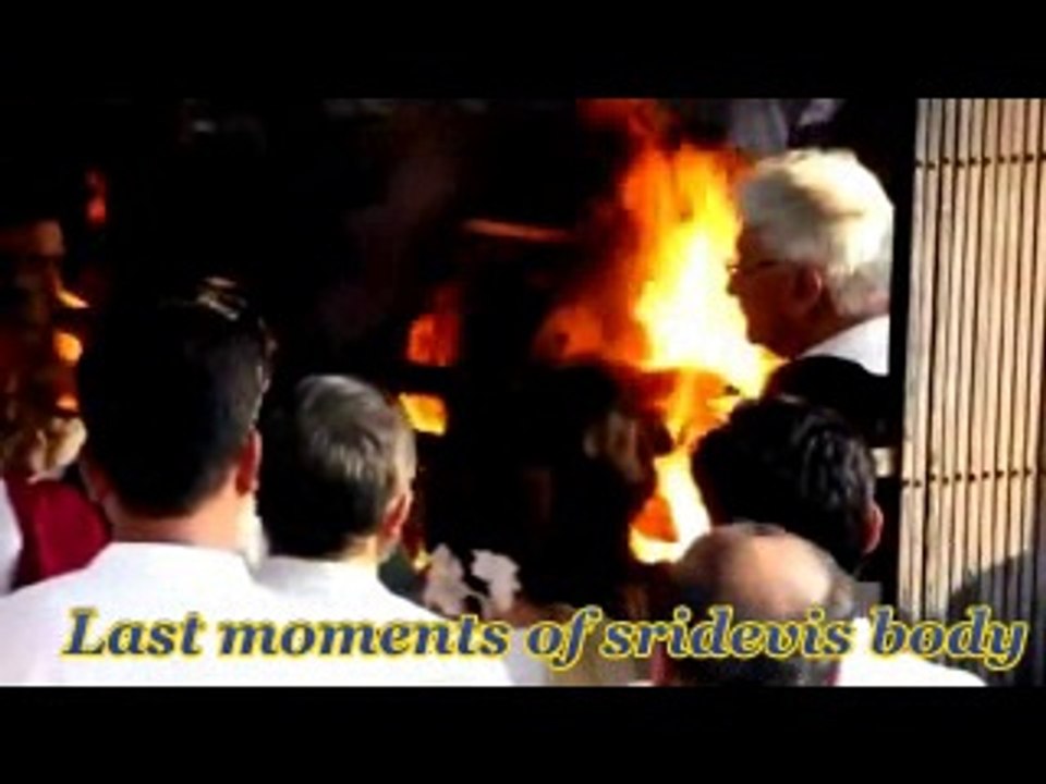 Sridevi's Dead Body Arrives Mumbai | Last Moments of Burning her dead Body