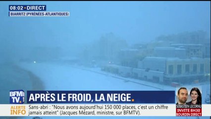 La plage de Biarritz se réveille sous la neige ce matin ❄