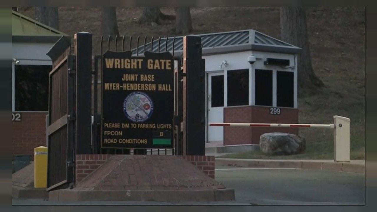 Security alert at US marine base