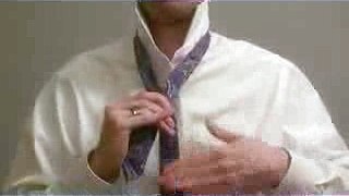How to Tie a Tie (Mirrored  Slowly) - Full Windsor Knot