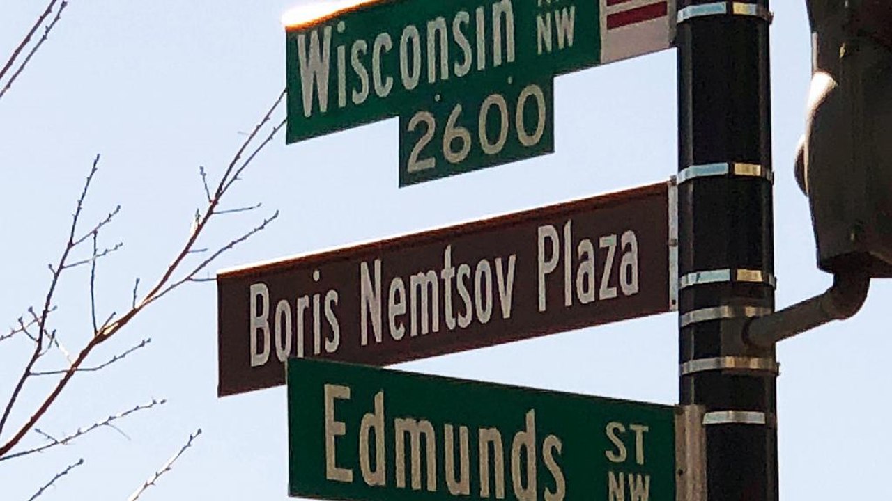 Washington: Nemzow-Platz vor russischer Botschaft eingeweiht