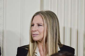 Barbra Streisand a cloné son chien mort à 2 reprises