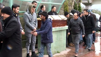 Bir ay sonra pilot olup, babasına diplomayla gelecekti cenazesine geldi