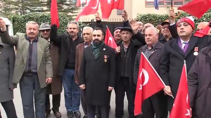 Eli Kanlı Teröristi Yakalayıp Sonra Serbest Bırakan Çekya'yı Kınıyoruz"
