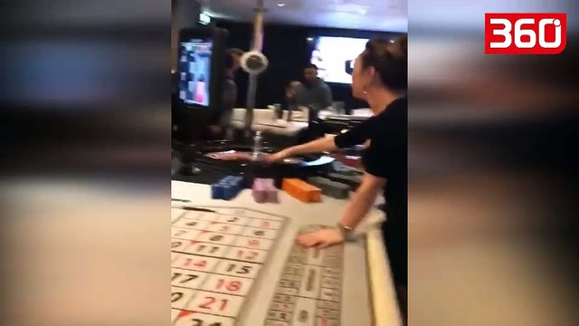 Fitoi 60,000$ në poker dhe më pas i vendosi të gjitha tek e zeza , ajo që ndodh më pas do t'ju lërë pa fjalë (360video)