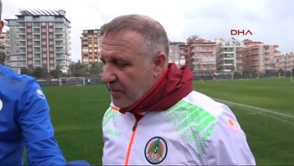 Aytemiz Alanyaspor Teknik Direktörü Bakkal Alanyaspor Kesinlikle Süper Lig'de Kalmalıdır