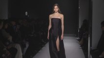 Lanvin sobre la pasarela de París en uno de sus momentos más difíciles