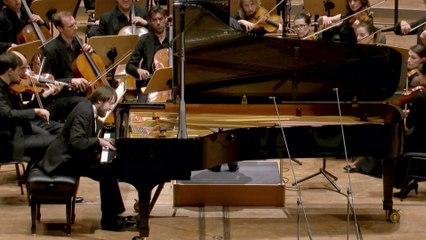 Daniil Trifonov - Chopin: Concerto For Piano And Orchestra No. 2 In F Minor, Op. 21 (Arr. By Mikhail Pletnev), 2. Larghetto