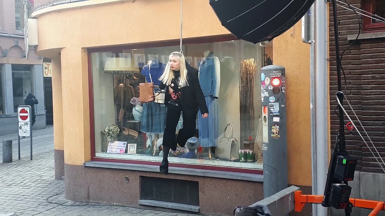 Alice on the Roof déploie ses ailes pour promouvoir le centre-ville de Mons