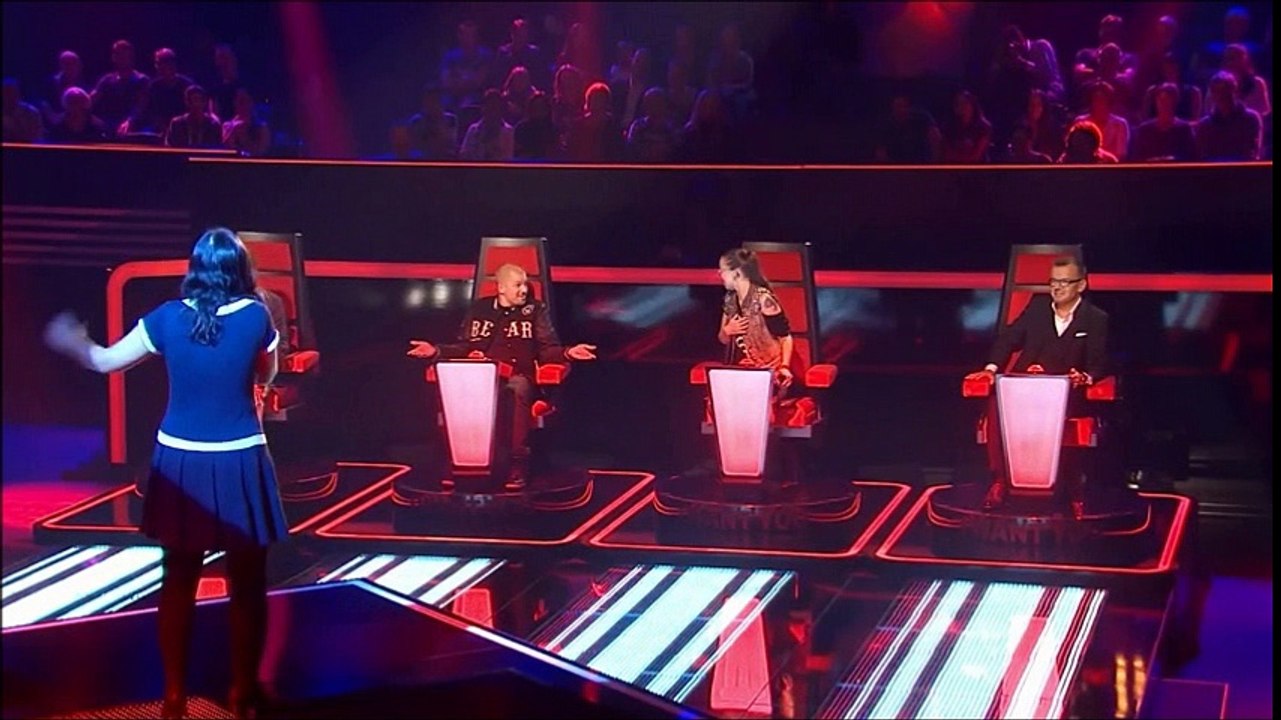 Staffel 1 Ella Ronen