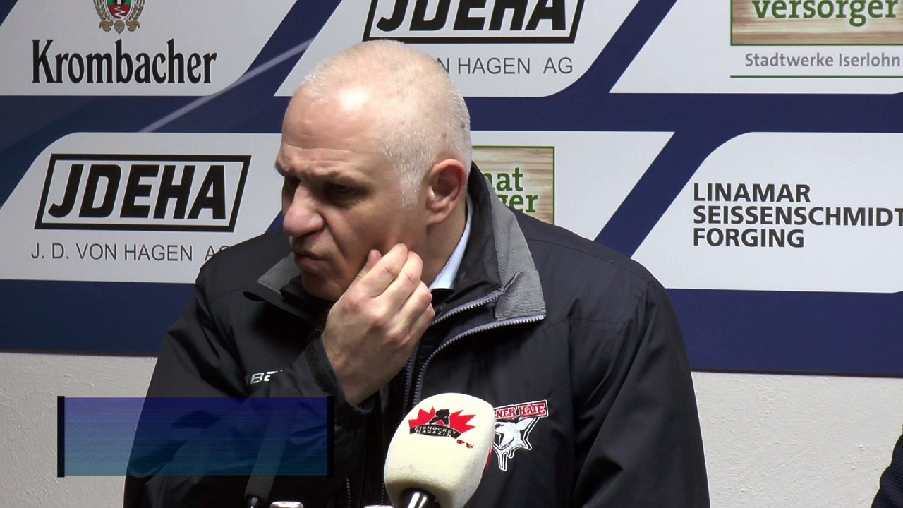 Die Pressekonferenz nach dem Westderby Roosters - Haie