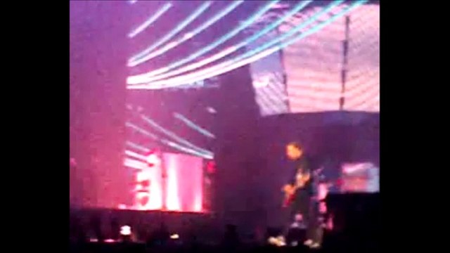 Muse - Apocalypse Please, Dublin Point Theatre, 11/03/2006