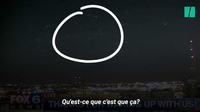 Ces journalistes sont dépassés devant ces lueurs incompréhensibles lors d'un direct? Les internautes, eux, ont compris