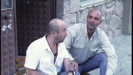 SAPIK BAKKAL KIZLARI GÖRÜNCE VURULDU