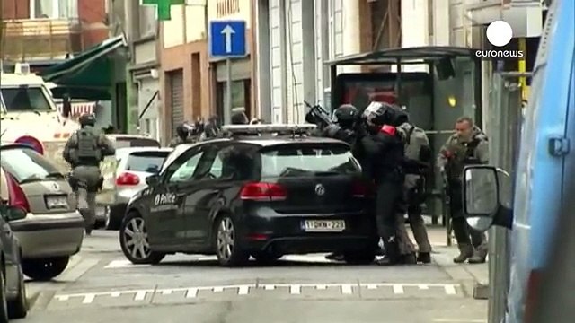 Extradited Paris attack suspect Salah Abdeslam appears before French judges