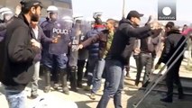 Greece: stranded refugees and migrants clash with police in Idomeni