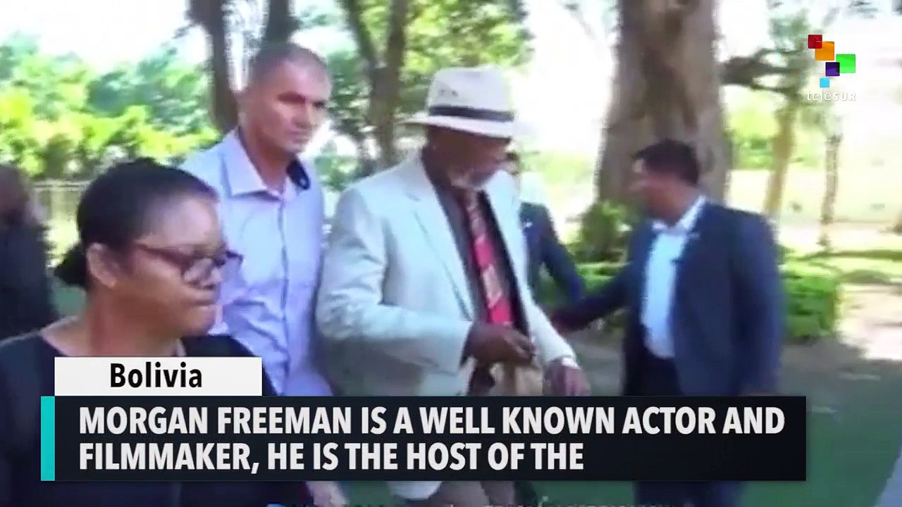 EVO MORALES THANKS MORGAN FREEMAN