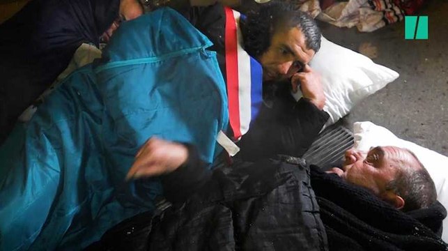 Ces élus franciliens ont passé la nuit sous 0°C en solidarité avec les SDF