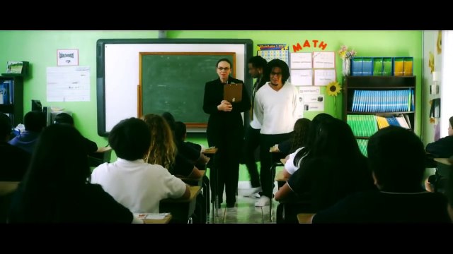 tego-calderon-ft-yotuel-romero-esto-se-baila-con-chancleta-official-video