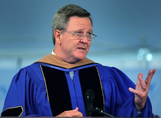 US Olympic Committee Head Steps Down