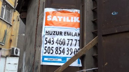 Asırlık mezat salonu satışa çıktı