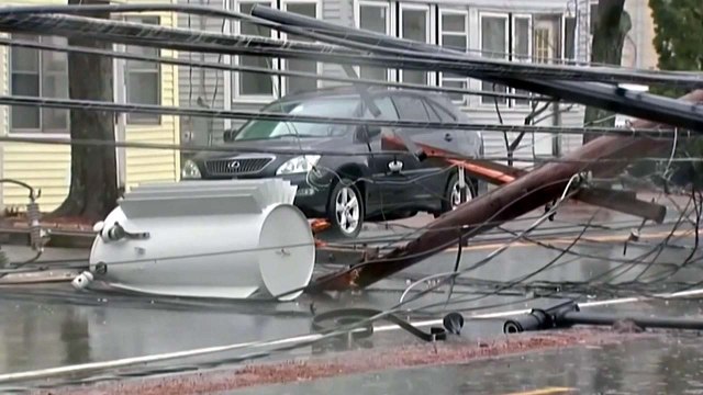 美 동부 겨울 폭풍 강타...피해 속출 / YTN