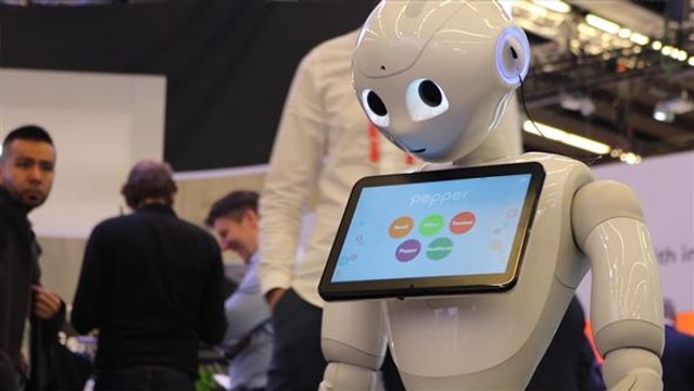 Technik mit Gefühl: 'Sozialer Roboter' liebt Menschen