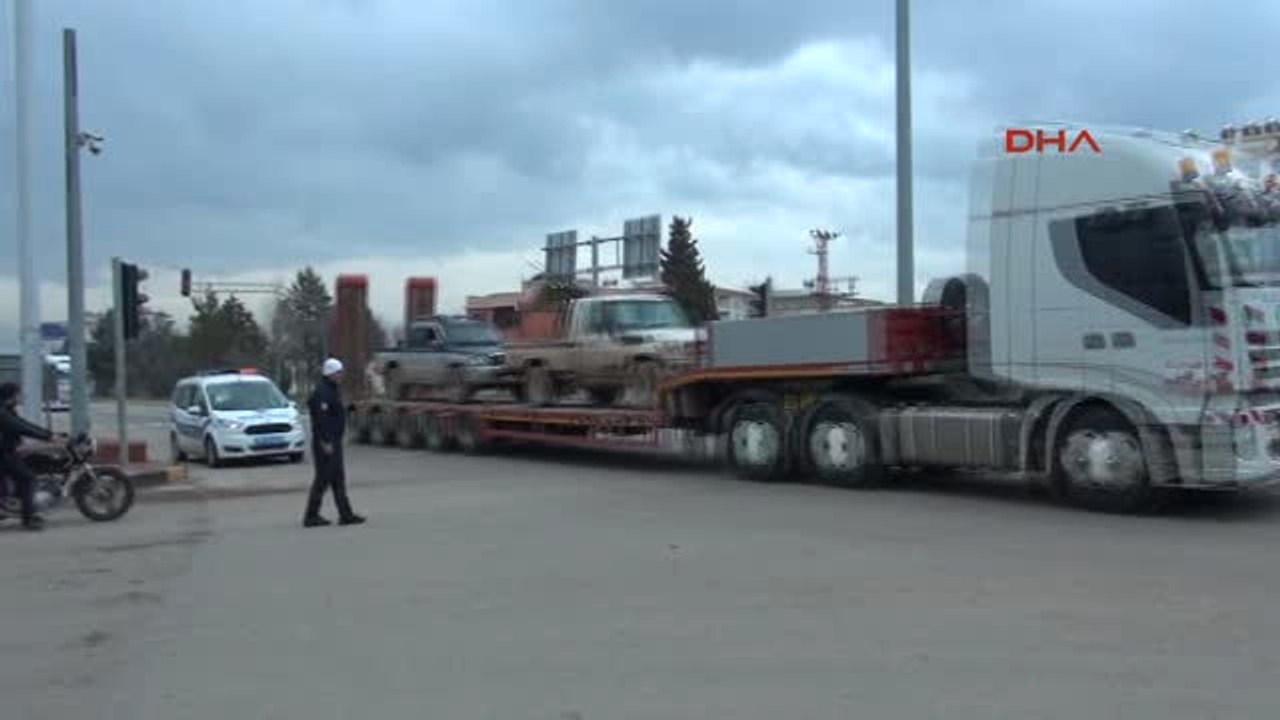 Kilis-Öso Mensupları, Silahlı Araçlarla Kilis'te