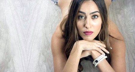 İtalya'daki Seçimlerde İlişki Sözü Veren Film Yıldızı İçin Hükümet Bu Defa Önlem Aldı