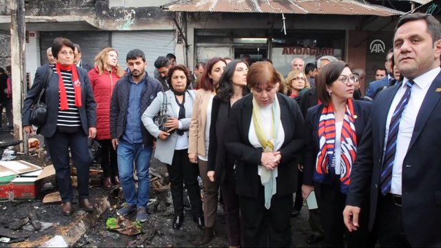 CHP'li kadın milletvekilleri yangında zarar gören esnafı ziyaret etti - OSMANİYE