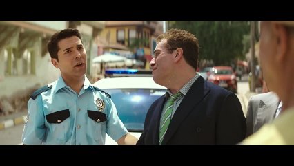 Ailecek Şaşkınız Fragman - Beyazperde.com