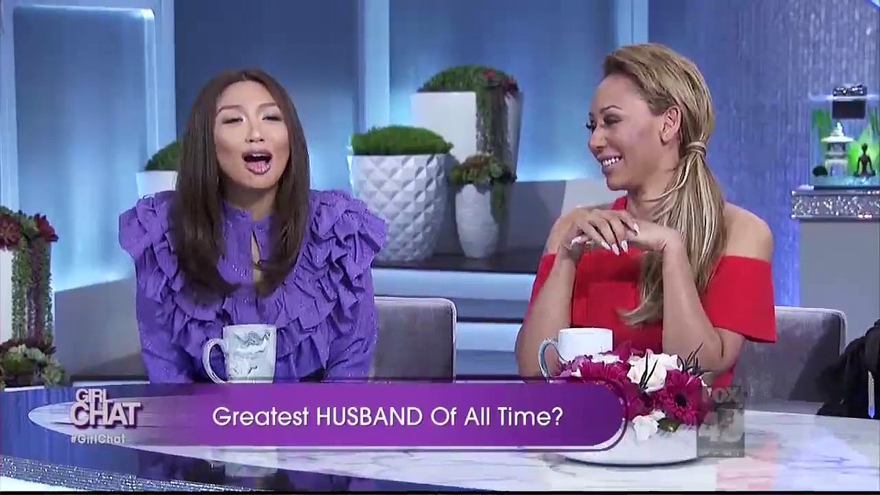 The Real (March 01, 2018) Actress Cocoa Brown ("9-1-1"); actor JD McCrary ("The Paynes"); Jeannie Mai plays the gigantic claw arcade game.