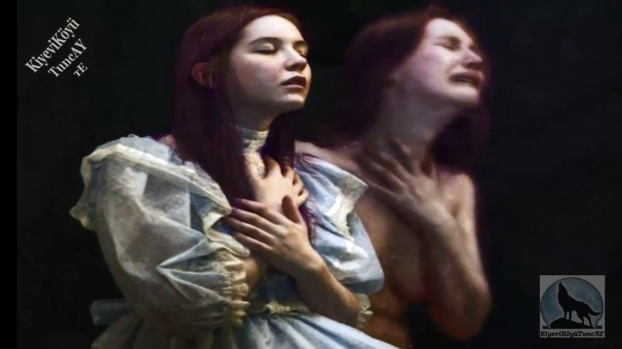 GÜLDEN KARABÖCEK - SÜRÜNÜYORUM