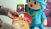 Pocoyo Toys - Unboxing of Pocoyo Disco, the new dancing toy!