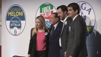 La derecha italiana escenifica su unidad ante las elecciones