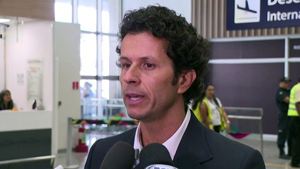 Neymar vai ter longa recuperação