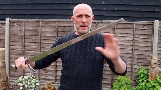 Striking and cutting with swords in martial arts