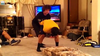 Hilarious Moments: A Good Laugh Recharges Your Battery