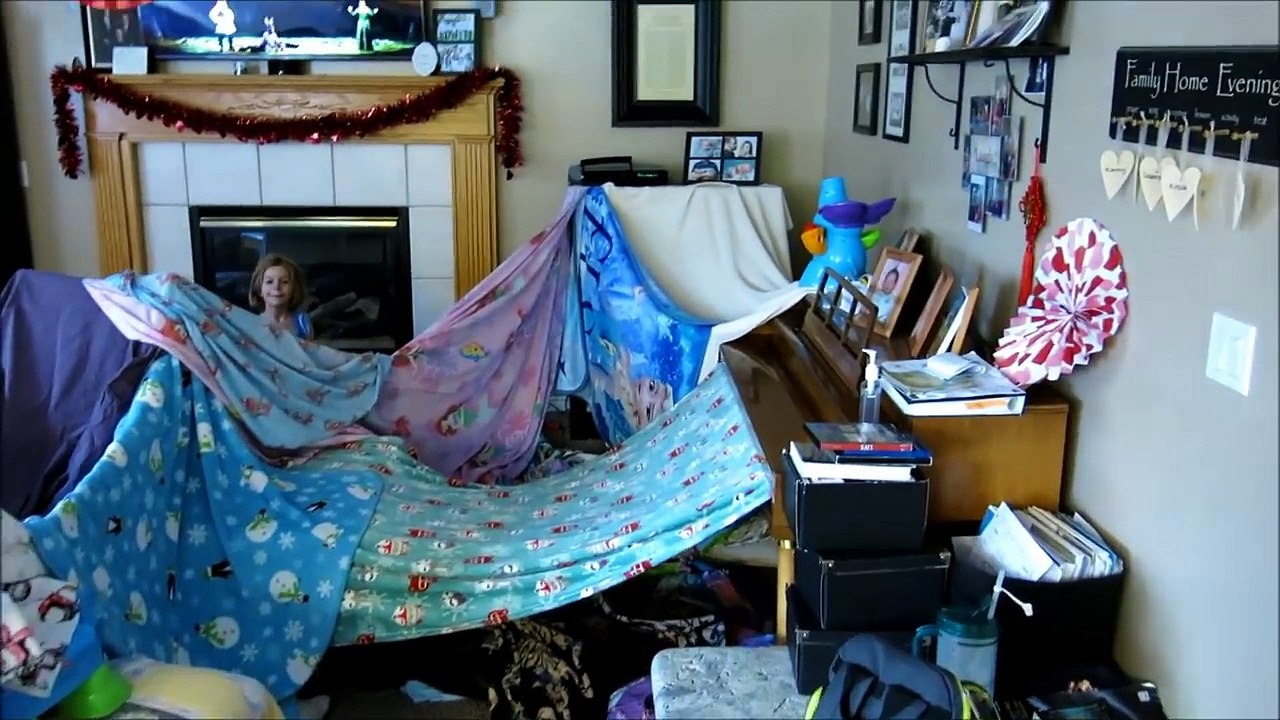 We mad a HUGE BLANKET FORT!