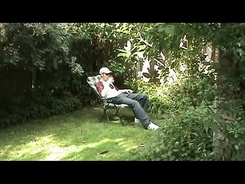 Learning English - Asking questions / Answering questions in English - English lesson with Mr duncan