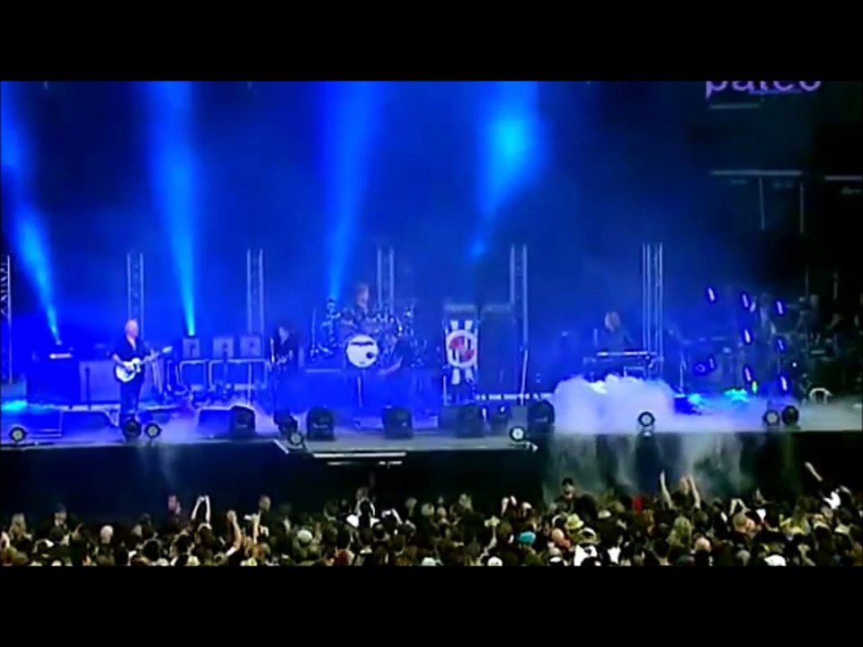 The Cure - From The Edge Of The Deep Green Sea - Live (2012)