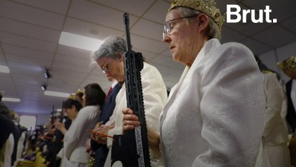 Dans cette église de Pennsylvanie, on peut faire baptiser son fusil d'assaut