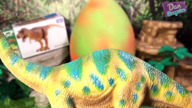 GIANT DINOSAUR SURPRISE EGG for kids! INDOMINUS REX VS T-REX! Dinosaur Toys! Tyrannosaurus