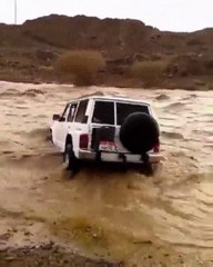 Nissan Patrol Crossing River