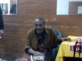 الذبابة الملعونة .... مش هتقدر تبطل ضحك