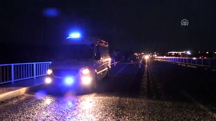 Çaya devrilen kamyonete ulaşıldı: 1 ölü - BATMAN