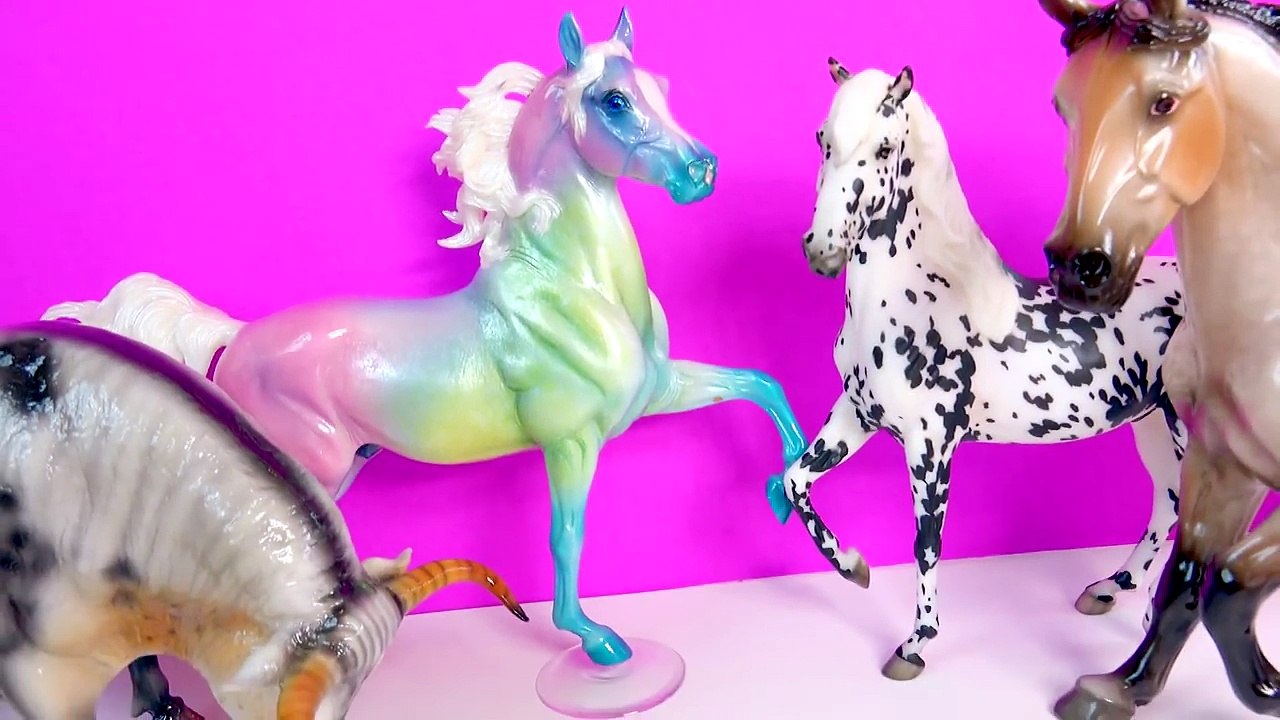 Breyer Horses Breyerfest new Special Run Extra Model Horse Package