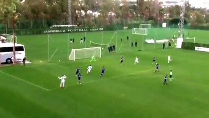 Piękna bramka Bendtnera w sparingu z Dynamem Brześć